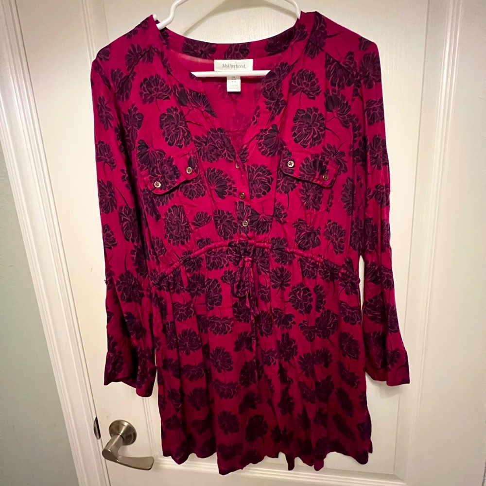 Motherhood Maternity Floral print blouse. Size L